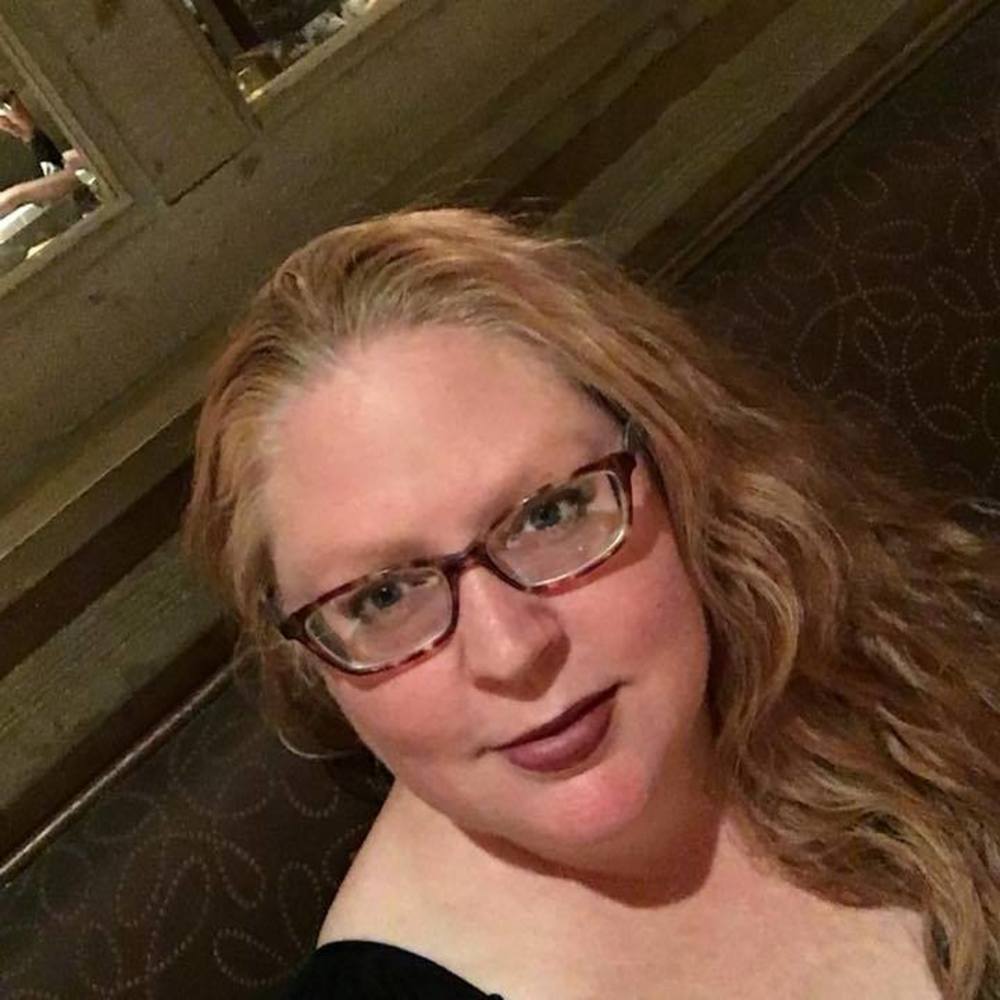 Meet your Posher, Jennifer